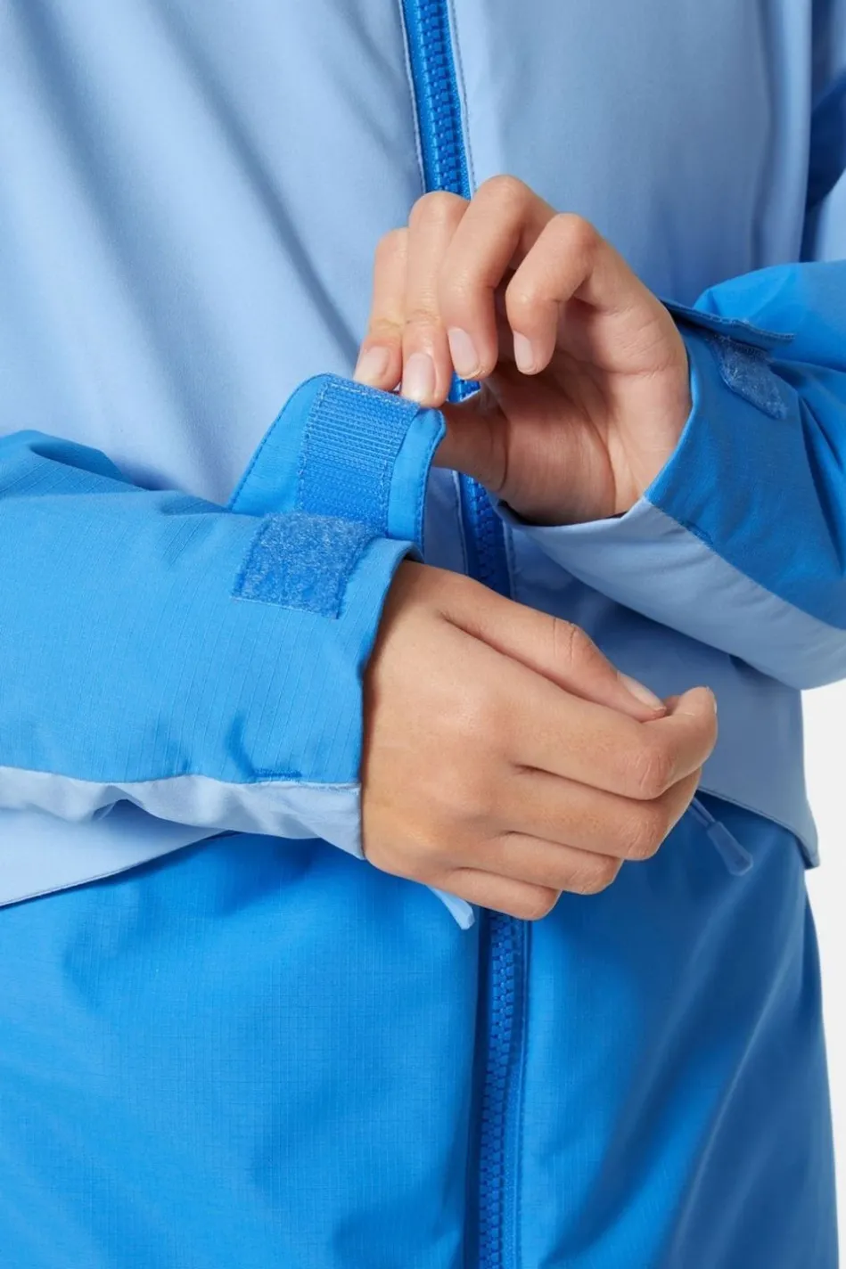 girls-stellar-ski-jacket-ihdPgLrQ-6.webp New Helly Hansen Girls Stellar Ski Jacket