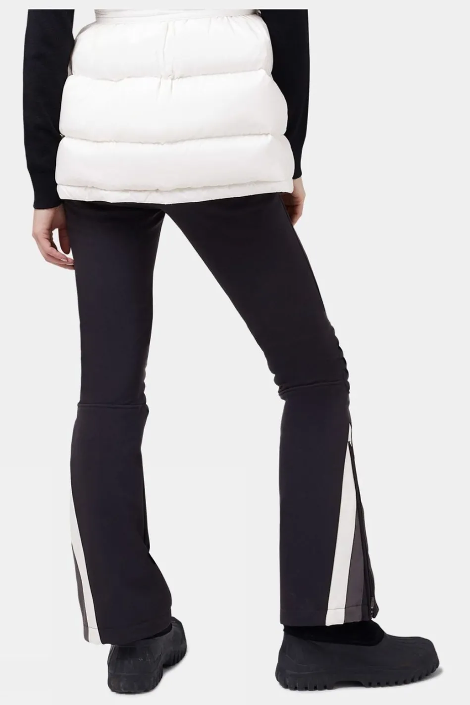 womens-aurora-flare-ski-pants-JRhoBtSZ-2.webp Online Perfect Moment Womens Aurora Flare Ski Pants