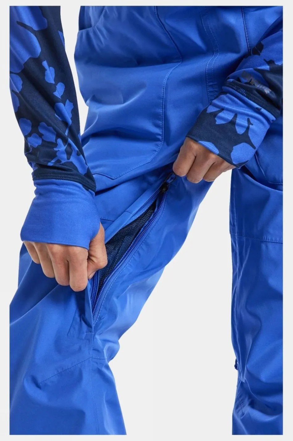 womens-avalon-gtx-2l-bib-pant-NyAamkLQ-6.webp Online Burton Womens Avalon Gtx 2L Bib Pant - Regular