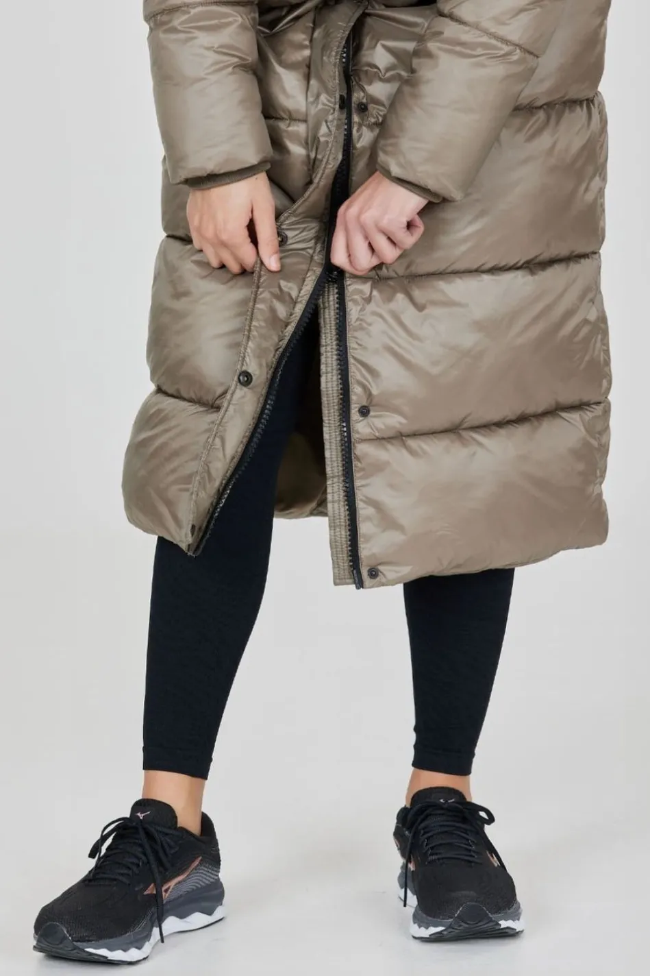 womens-elly-maxi-puffer-jacket-JYxkjDsu-7.webp Outlet Athlecia Womens Elly Maxi Puffer Jacket