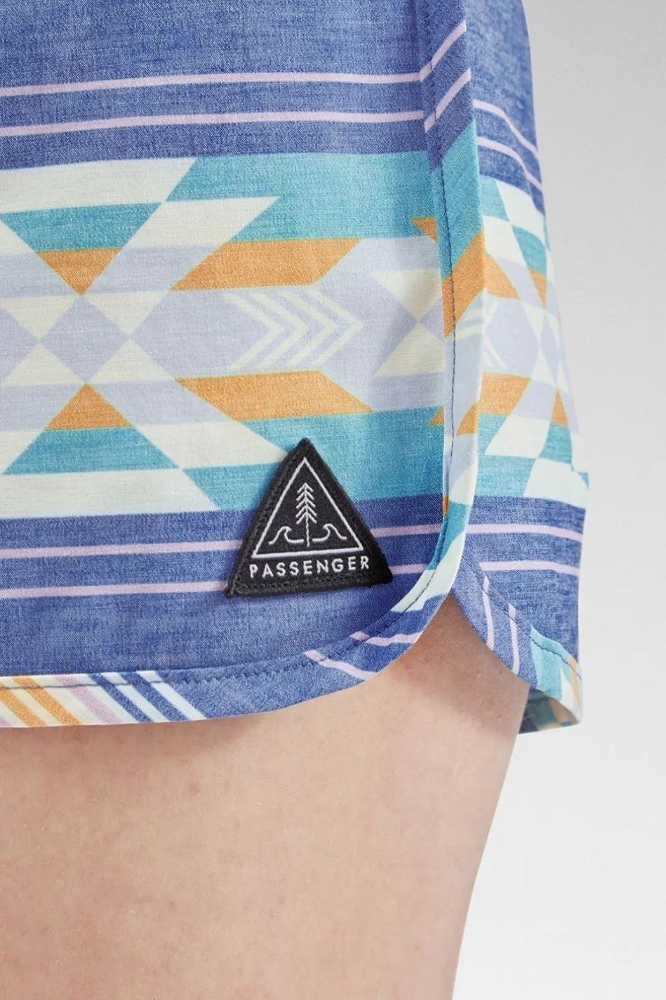 womens-explore-recycled-all-pu-FlaKcZwg-4.webp Fashion Passenger Womens Explore Recycled All Purpose Shorts