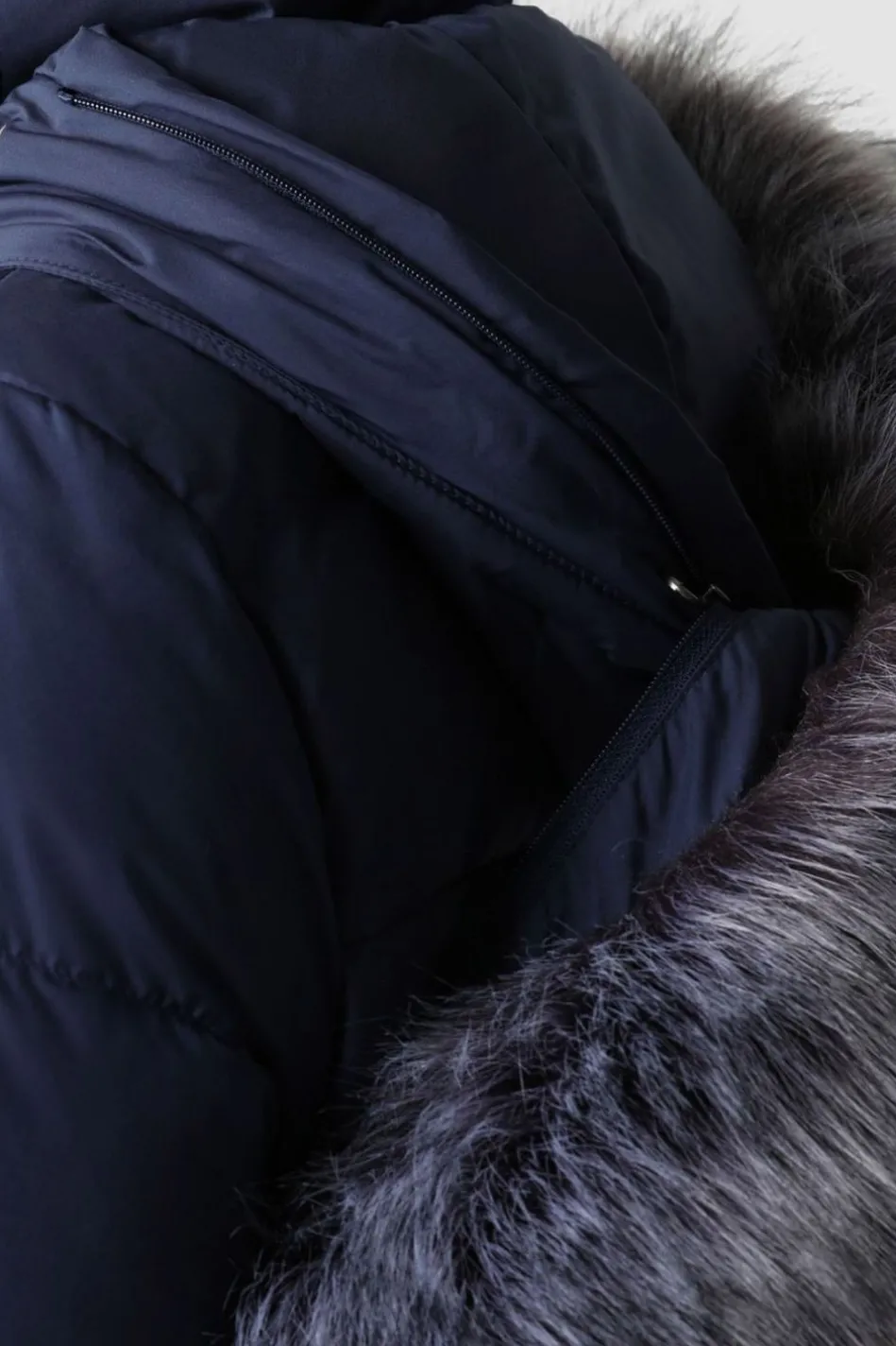 womens-gotham-jacket-jBUsDMYl-10.webp Discount The North Face Womens Gotham Jacket