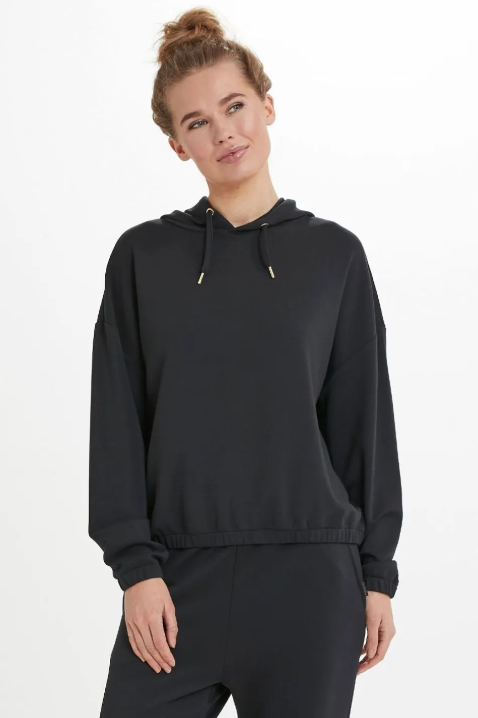womens-namier-hoody-BdPcFMFC-2.webp Outlet Athlecia Womens Namier Hoody