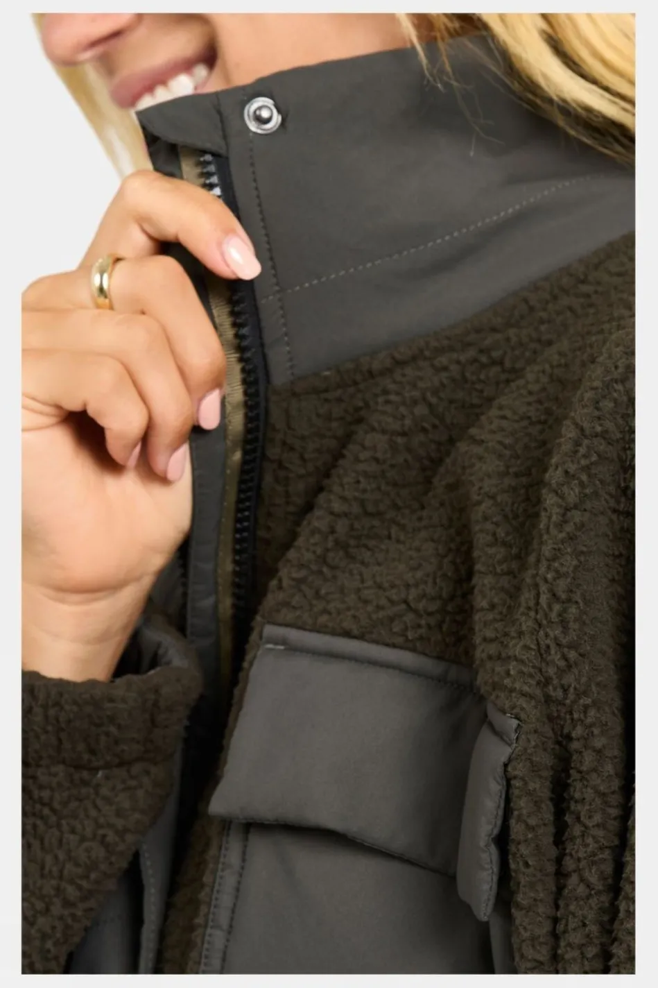 womens-utility-sherpa-jacket-IhfopGtq-6.webp Best Vuori Womens Utility Sherpa Jacket